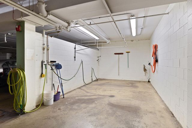 9600 Portland Avenue S 109, Bloomington, MN 55420