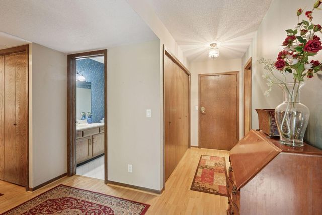 9600 Portland Avenue S 109, Bloomington, MN 55420