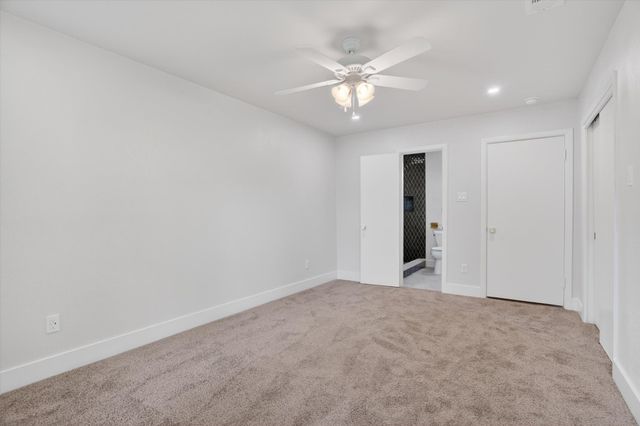 4828 Staples Avenue, Fort Worth, TX 76133