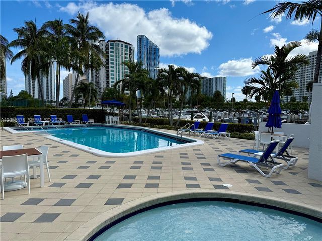 456 Poinciana Dr 1620, Sunny Isles Beach, FL 33160