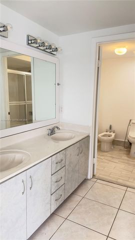 456 Poinciana Dr 1620, Sunny Isles Beach, FL 33160