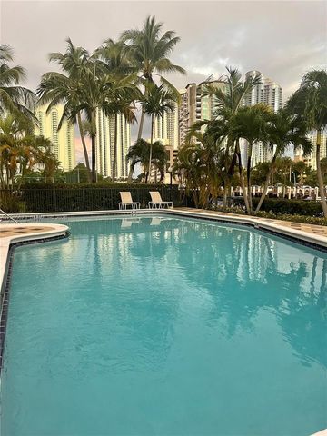 456 Poinciana Dr 1620, Sunny Isles Beach, FL 33160