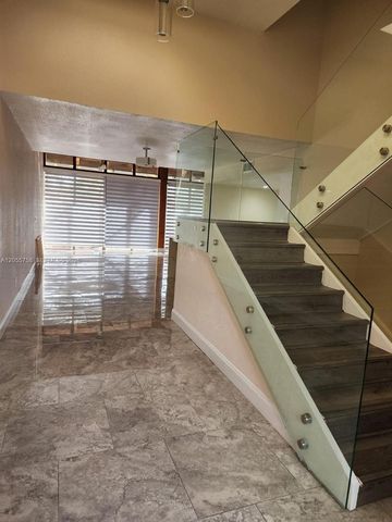 11130 N Lakeview Drive 1, Pembroke Pines, FL 33026