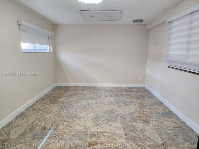 11130 N Lakeview Drive 1, Pembroke Pines, FL 33026