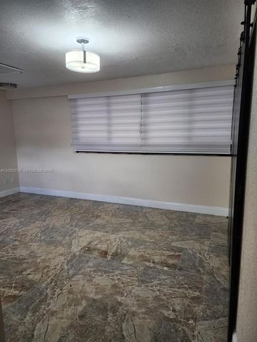 11130 N Lakeview Drive 1, Pembroke Pines, FL 33026