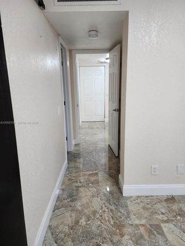 11130 N Lakeview Drive 1, Pembroke Pines, FL 33026