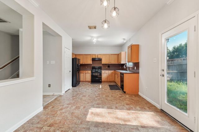 7907 Barnes Ridge Lane, Houston, TX 77072