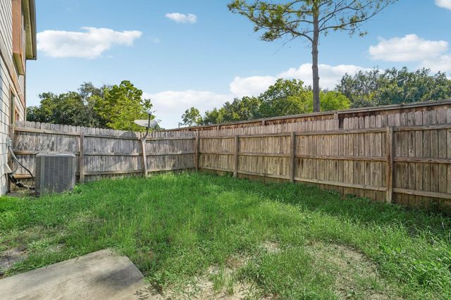 7907 Barnes Ridge Lane, Houston, TX 77072