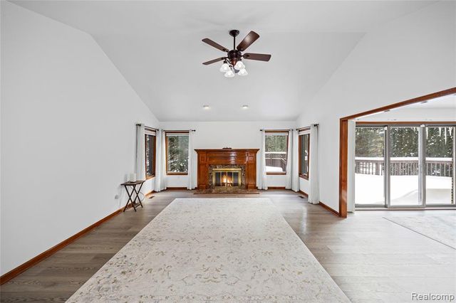 2411 Lassiter Drive, Rochester Hills, MI 48309