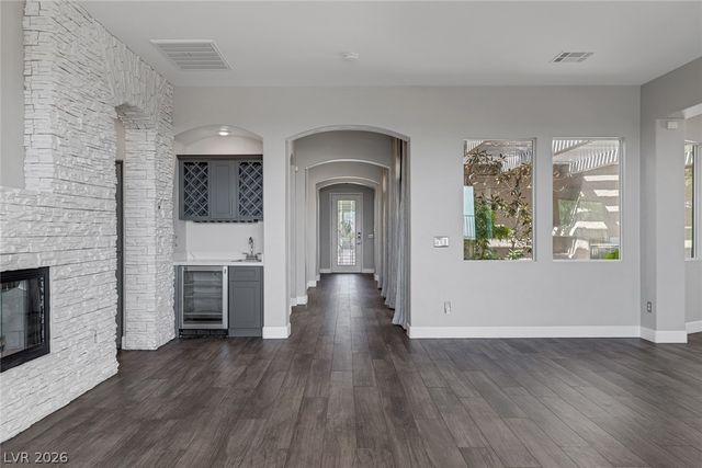 60 Chapman Heights Street, Las Vegas, NV 89138