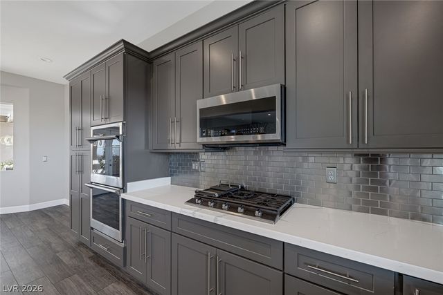 60 Chapman Heights Street, Las Vegas, NV 89138