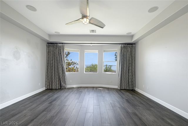 60 Chapman Heights Street, Las Vegas, NV 89138
