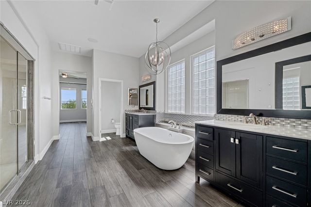 60 Chapman Heights Street, Las Vegas, NV 89138