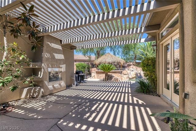 60 Chapman Heights Street, Las Vegas, NV 89138