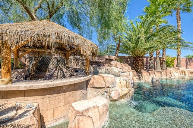 60 Chapman Heights Street, Las Vegas, NV 89138