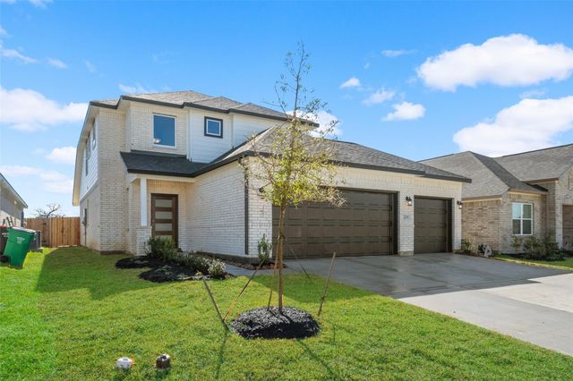 2110 Sanders Brook Drive, Baytown, TX 77521
