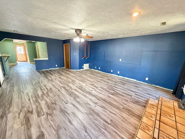 329 Obispo Avenue, Machesney Park, IL 61115