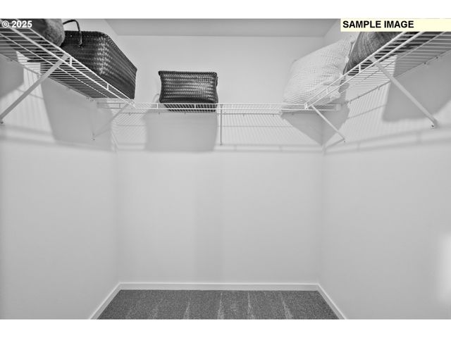 5737 BAINBRIDGE Rd, Eugene, OR 97402