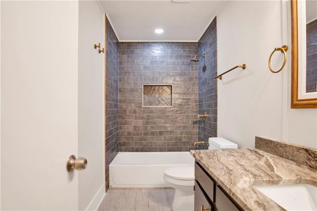 1101 Kelly Street, Mobile, AL 36605