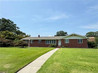 5601 Lambeth Pl, Suffolk, VA 23435