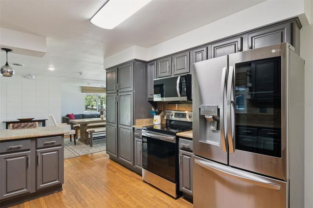 290 CARROLL STREET, Clermont, FL 34711