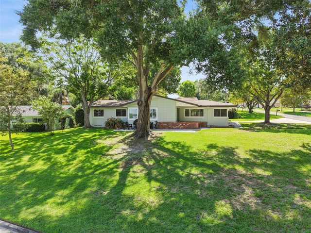 290 CARROLL STREET, Clermont, FL 34711