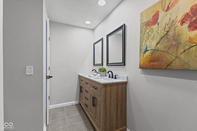 111 W Southern Avenue, Indianapolis, IN 46225