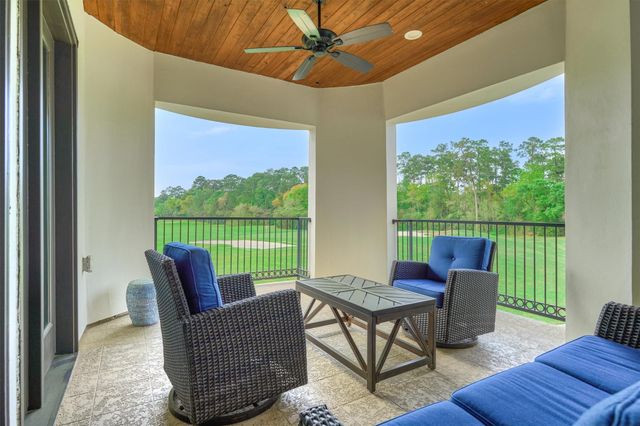42 Secluded Trail, The Woodlands, TX 77380
