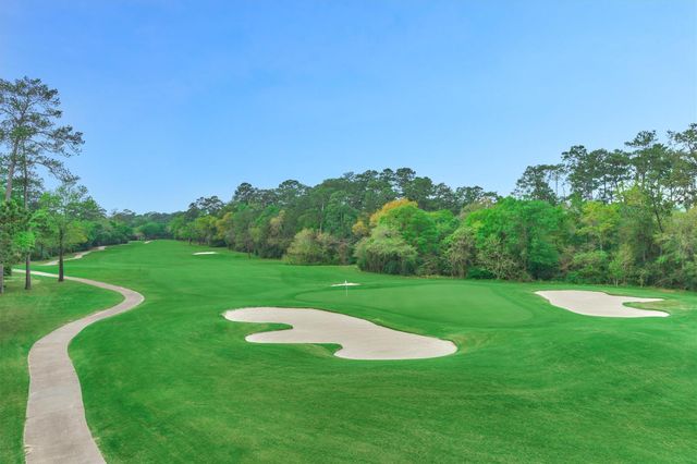 42 Secluded Trail, The Woodlands, TX 77380