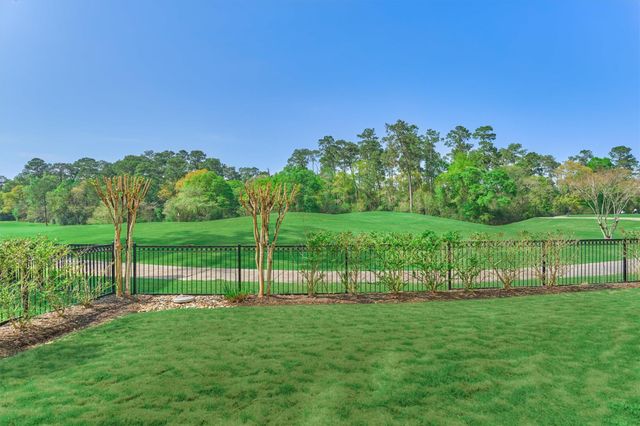 42 Secluded Trail, The Woodlands, TX 77380