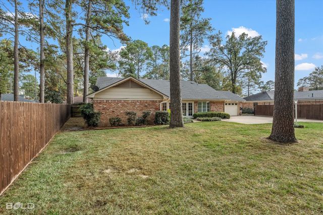 552 N Marlborough Circle, Shreveport, LA 71106