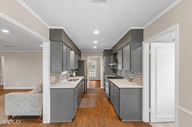 552 N Marlborough Circle, Shreveport, LA 71106