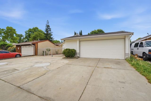 5353 Larch Grove Place, San Jose, CA 95123