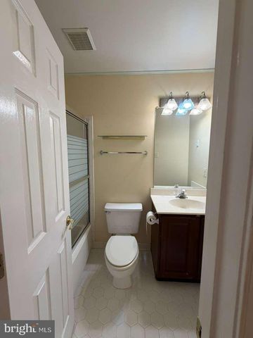 6618 THURLTON DR, Alexandria, VA 22315