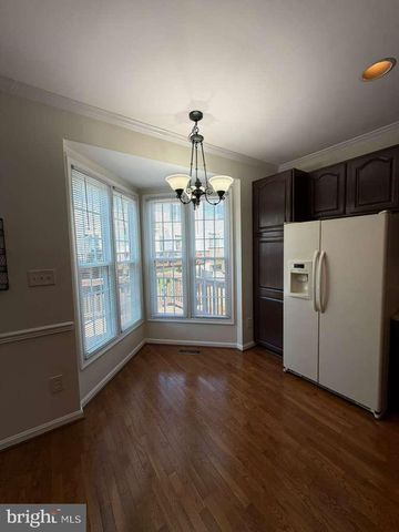 6618 THURLTON DR, Alexandria, VA 22315