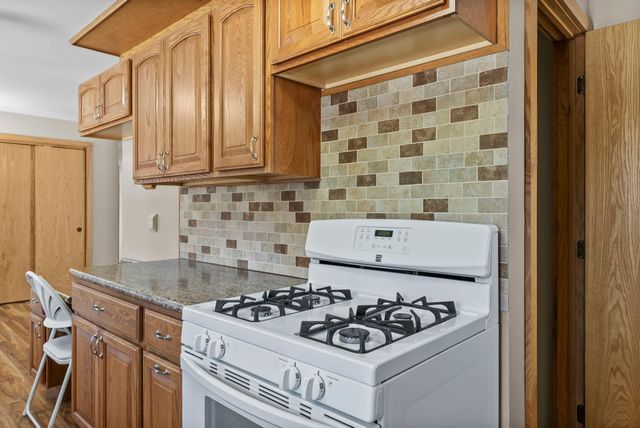 3145 Ivy Street S, Cambridge, MN 55008