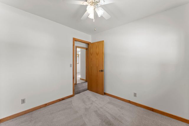 3145 Ivy Street S, Cambridge, MN 55008