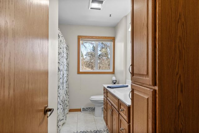 3145 Ivy Street S, Cambridge, MN 55008