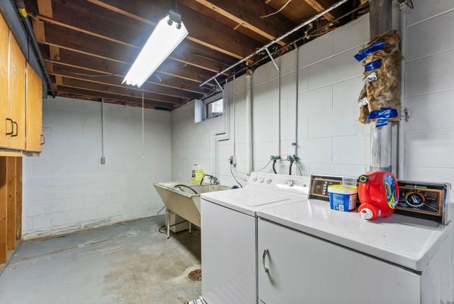 3145 Ivy Street S, Cambridge, MN 55008