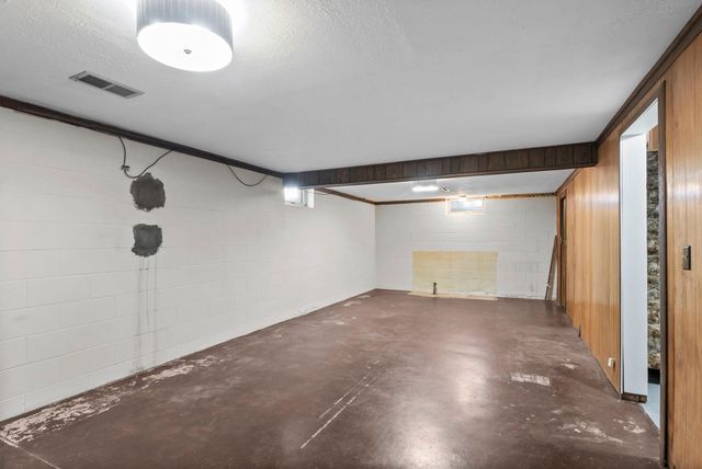 3145 Ivy Street S, Cambridge, MN 55008