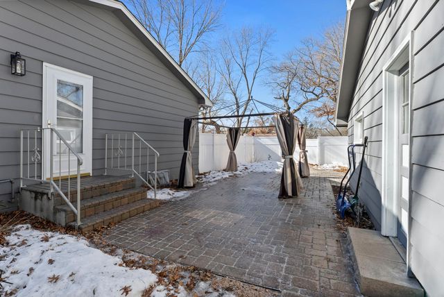 3145 Ivy Street S, Cambridge, MN 55008