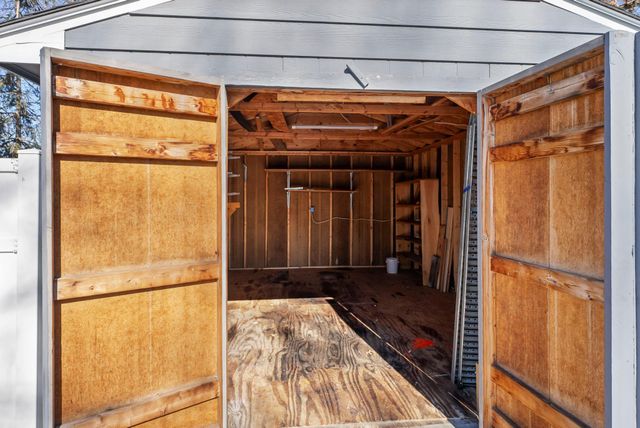 3145 Ivy Street S, Cambridge, MN 55008