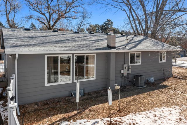 3145 Ivy Street S, Cambridge, MN 55008