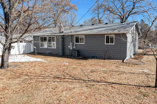 3145 Ivy Street S, Cambridge, MN 55008