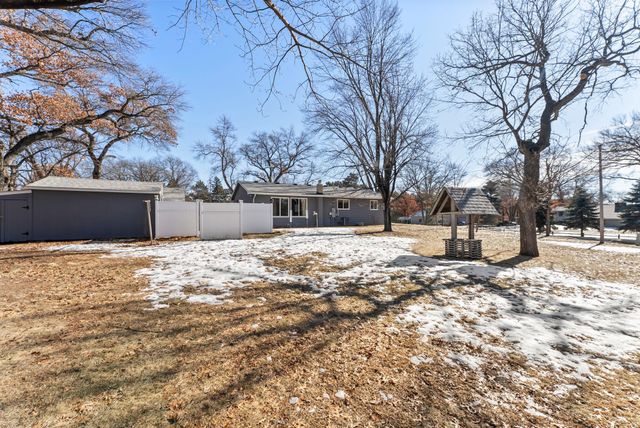 3145 Ivy Street S, Cambridge, MN 55008