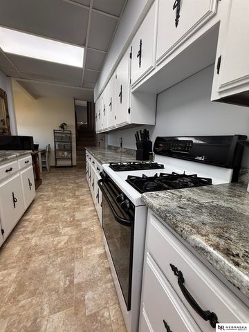 1641 W B Street, Lincoln, NE 68522