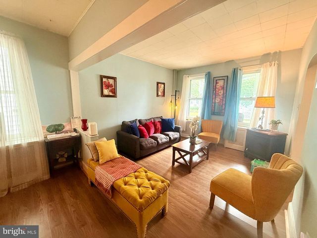 403 WOOD ST, Burlington, NJ 08016