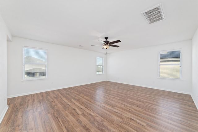 3508 Saxton Green Road, Pearland, TX 77584