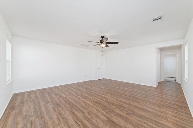 3508 Saxton Green Road, Pearland, TX 77584