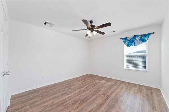 3508 Saxton Green Road, Pearland, TX 77584